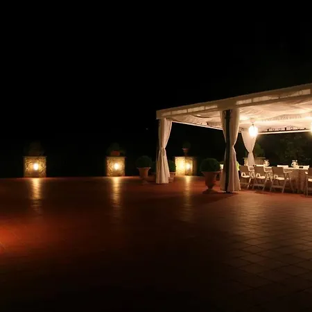 Il Poggiolino - Tuscan Located In Chianti's Hills Villa