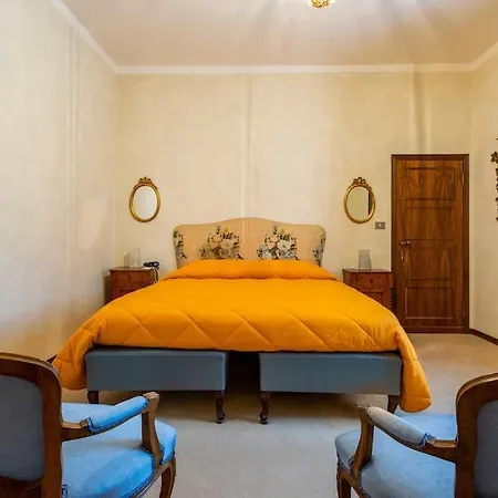 Il Poggiolino - Tuscan Located In Chianti's Hills