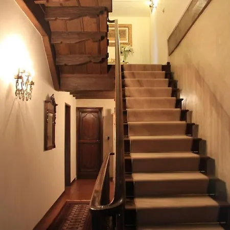 Il Poggiolino - Tuscan Located In Chianti's Hills Villa